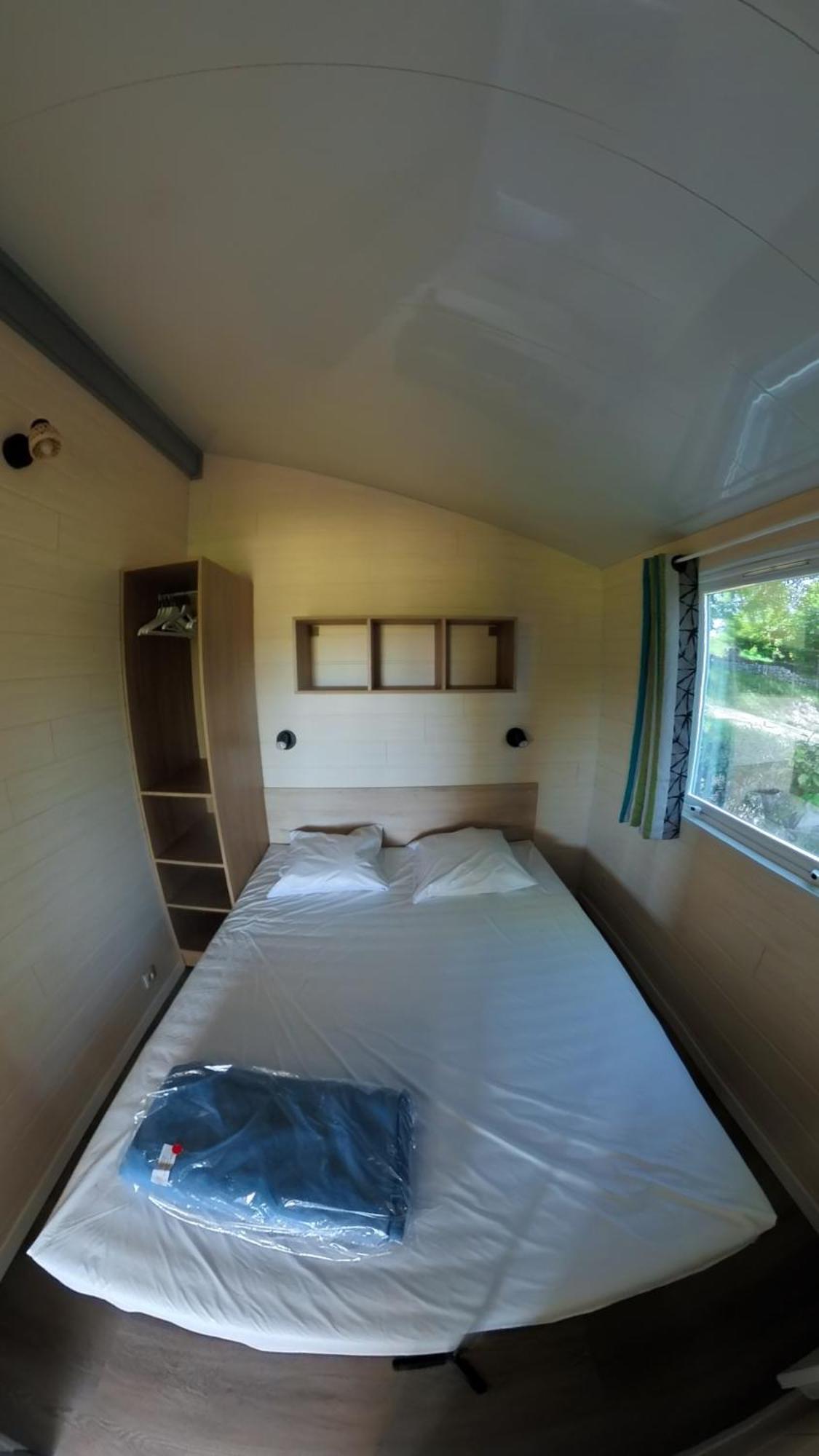 Camping Les Terrasses De Dordogne Rouffignac Saint-Cernin Cameră foto